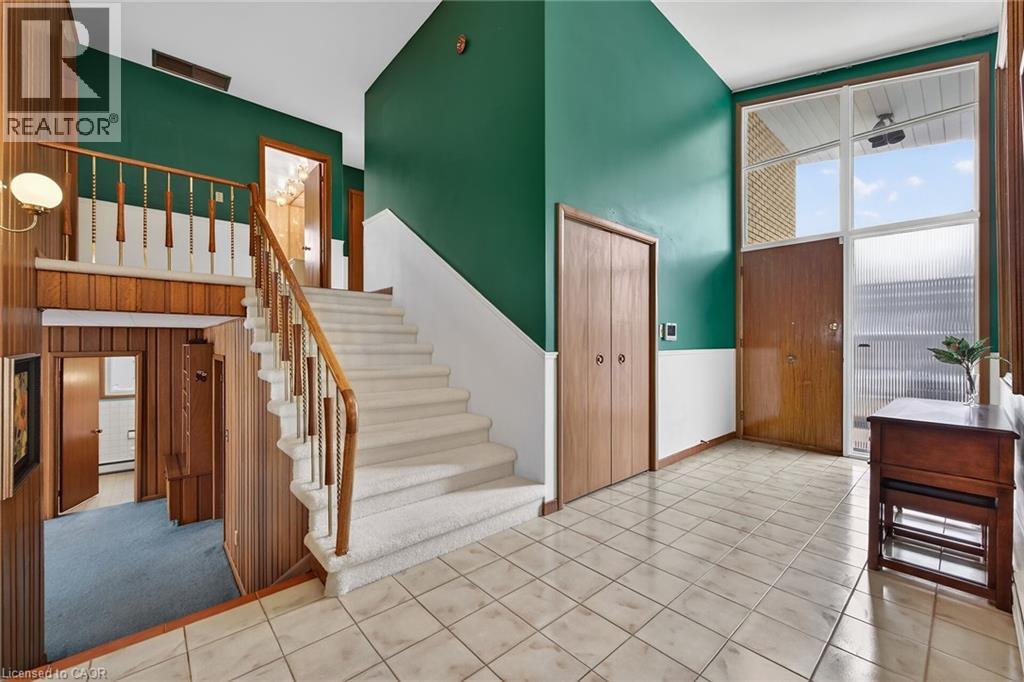 16 Southill Drive, Hamilton, Ontario  L9A 3K5 - Photo 7 - 40791435