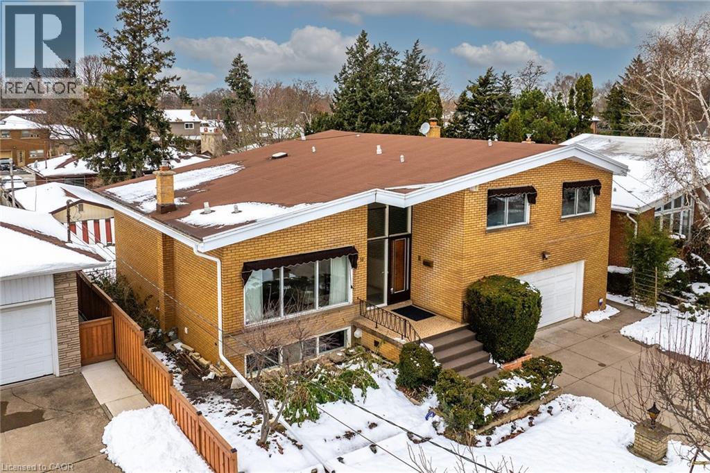 16 Southill Drive, Hamilton, Ontario  L9A 3K5 - Photo 2 - 40791435