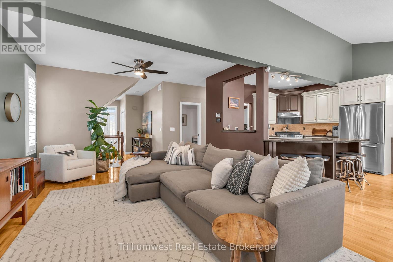 610 Rock Point Crescent, Waterloo, Ontario  N2V 2K3 - Photo 10 - X12681050