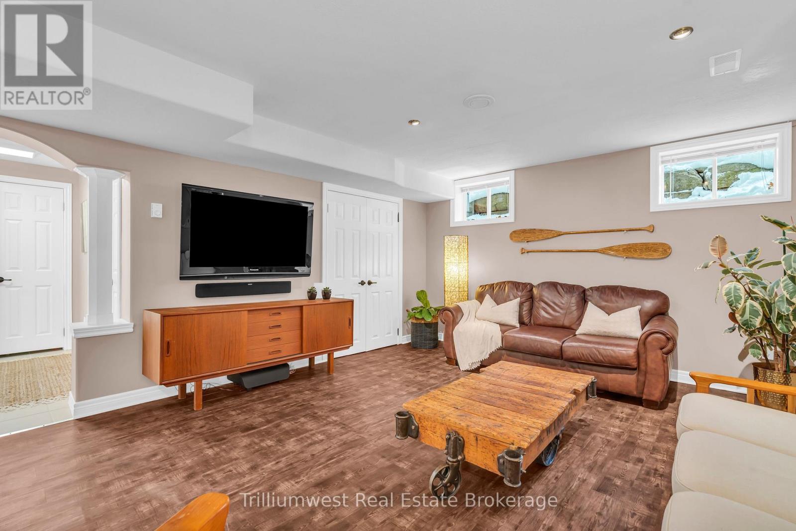 610 Rock Point Crescent, Waterloo, Ontario  N2V 2K3 - Photo 36 - X12681050