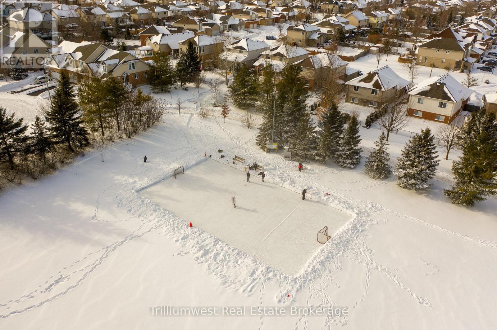 610 Rock Point Crescent, Waterloo, Ontario  N2V 2K3 - Photo 46 - X12681050