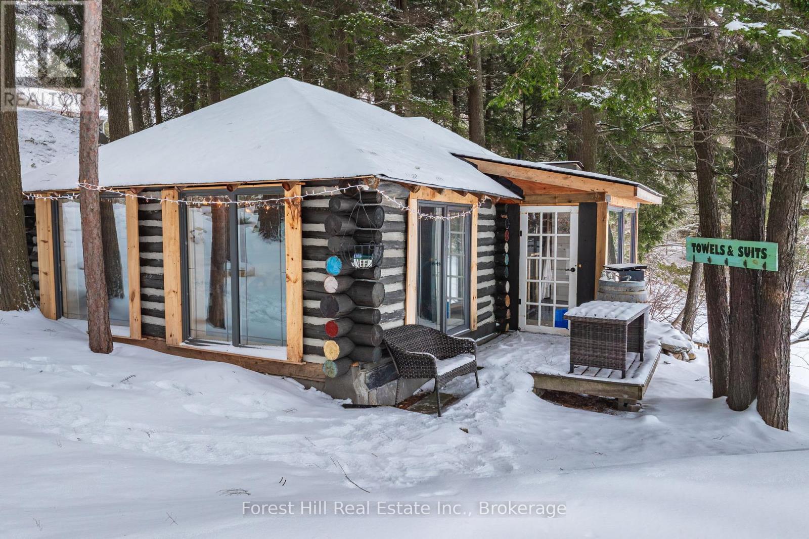 1092 Main Street, Lake Of Bays, Ontario  P0B 1A0 - Photo 22 - X12681198