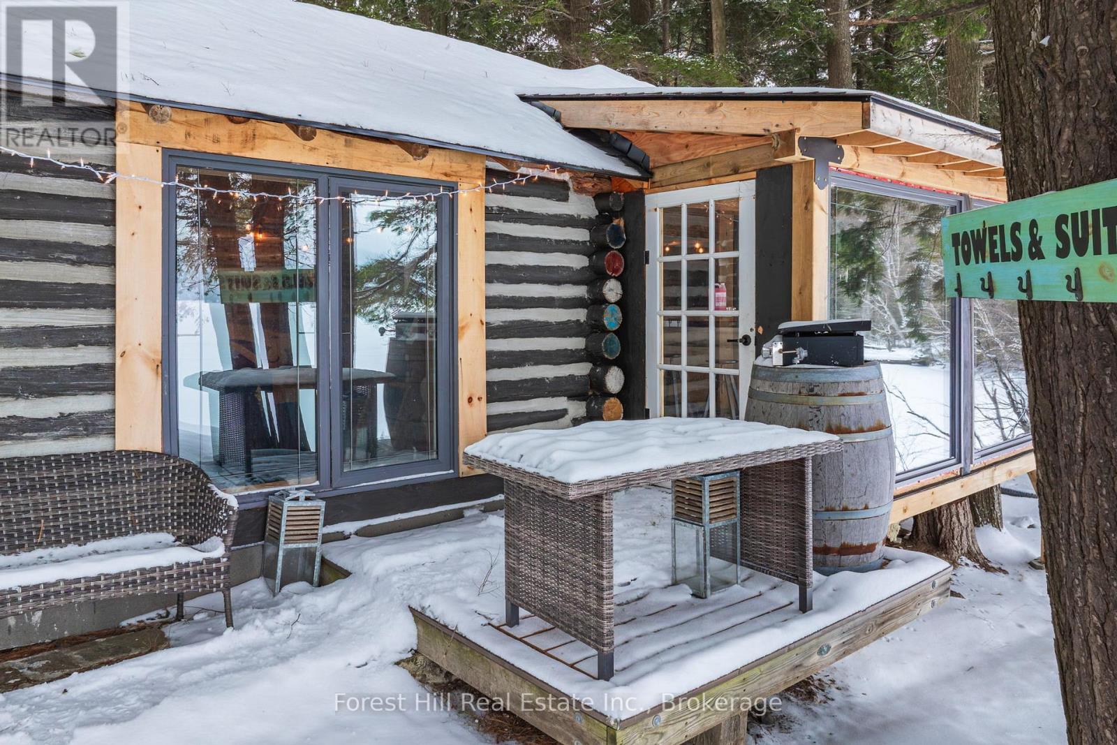 1092 Main Street, Lake Of Bays, Ontario  P0B 1A0 - Photo 24 - X12681198