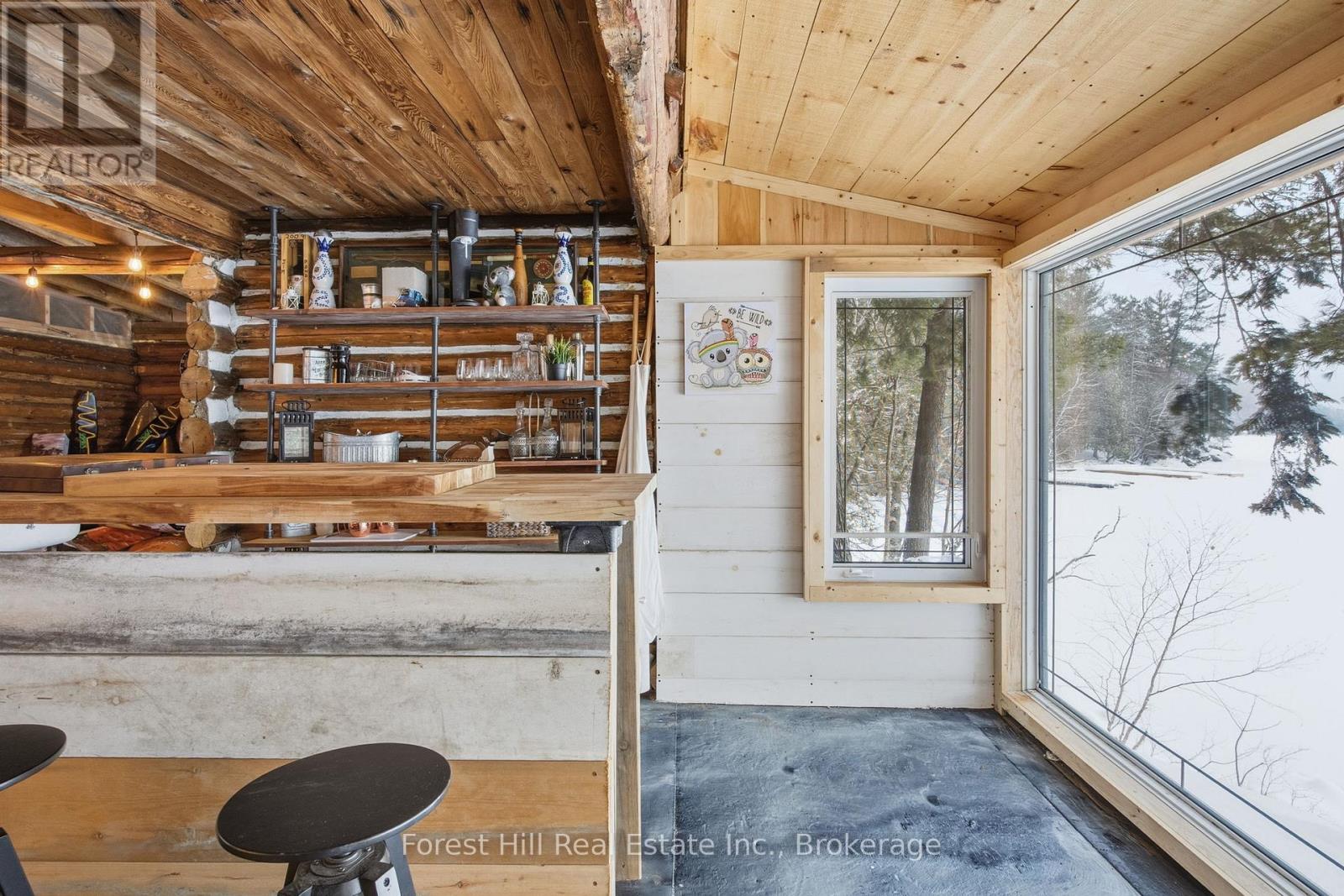 1092 Main Street, Lake Of Bays, Ontario  P0B 1A0 - Photo 26 - X12681198