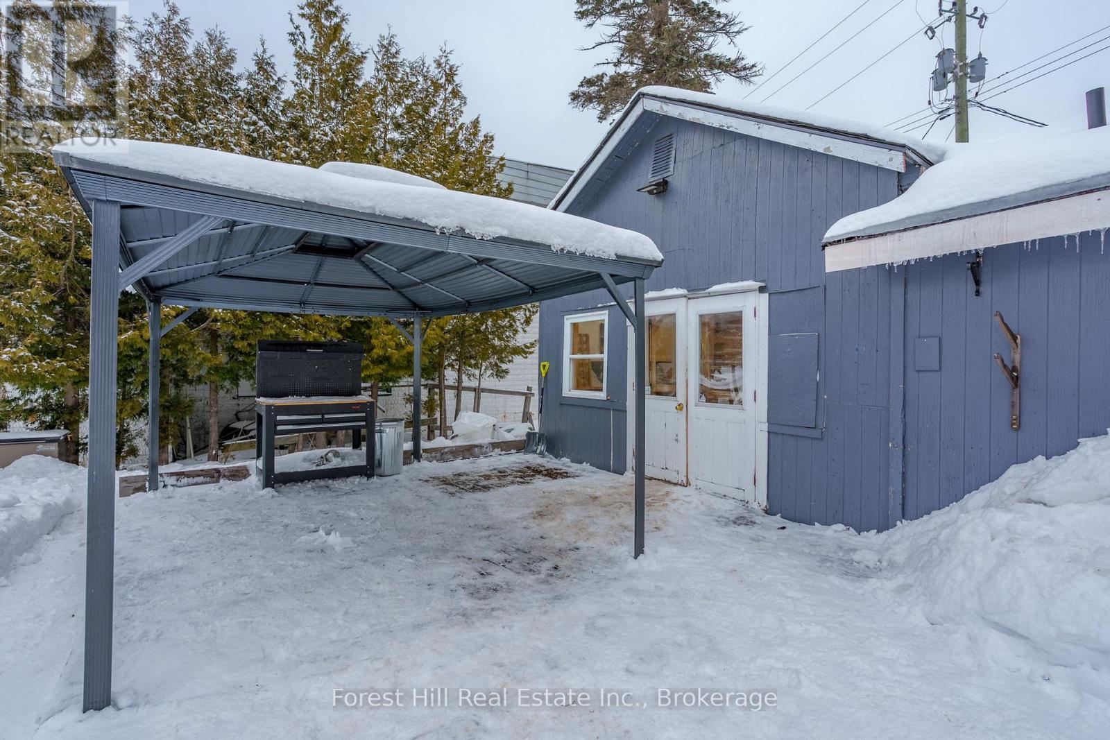 1092 Main Street, Lake Of Bays, Ontario  P0B 1A0 - Photo 45 - X12681198