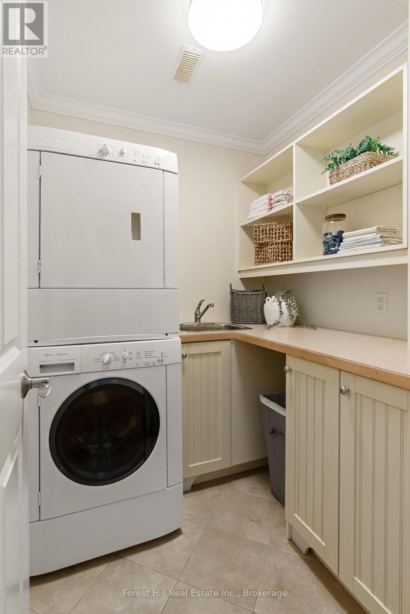 156 Snowbridge Way, Blue Mountains, Ontario  L9Y 0V1 - Photo 27 - X12681212