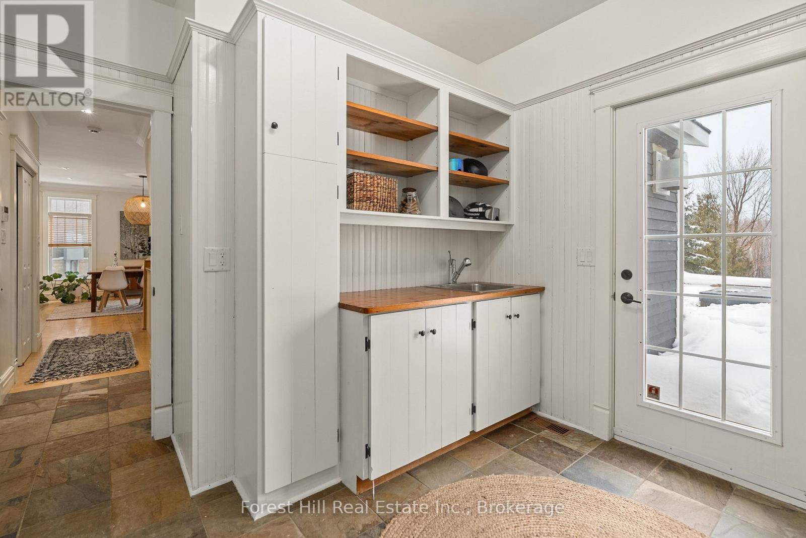 156 Snowbridge Way, Blue Mountains, Ontario  L9Y 0V1 - Photo 41 - X12681212