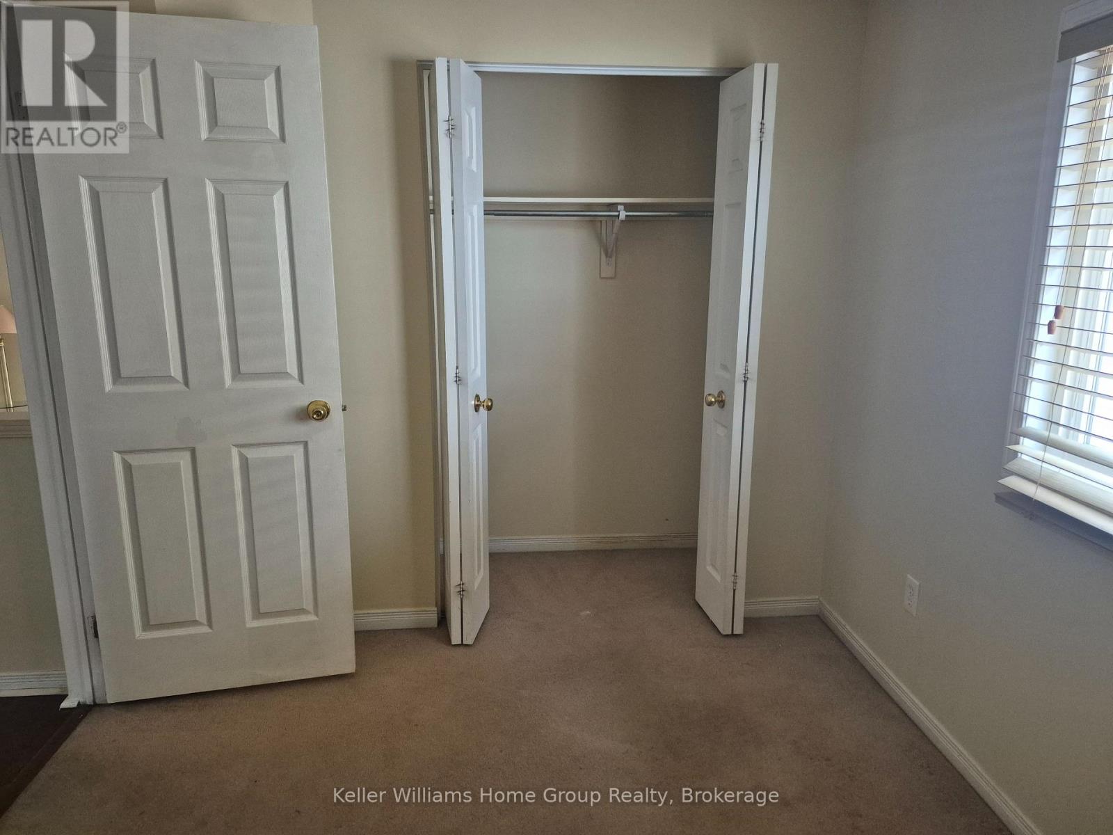 10 Donnenwerth Drive, Kitchener, Ontario  N2E 3X2 - Photo 11 - X12681216