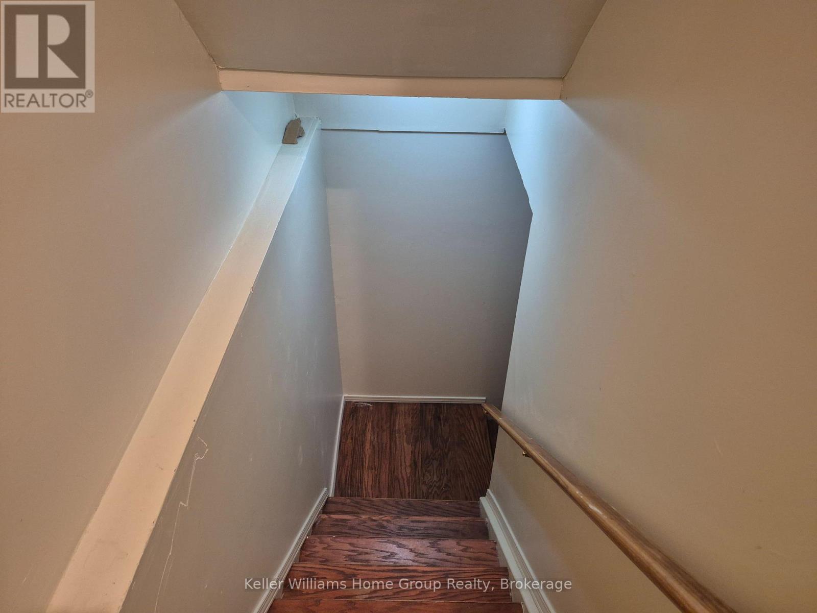 10 Donnenwerth Drive, Kitchener, Ontario  N2E 3X2 - Photo 18 - X12681216