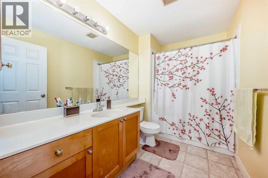 187 Bridlewood View Sw, Calgary, Alberta  T2Y 3X7 - Photo 19 - A2266867