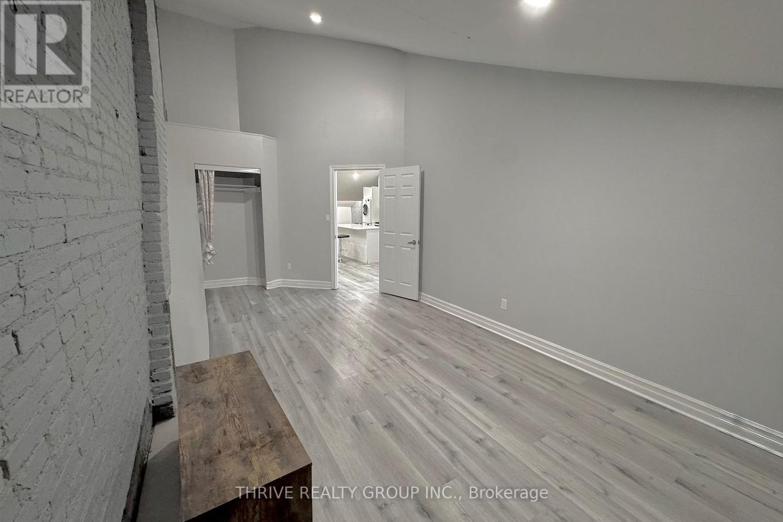 18 - 268 Talbot Street, St. Thomas, Ontario  N5P 1B4 - Photo 10 - X12681164