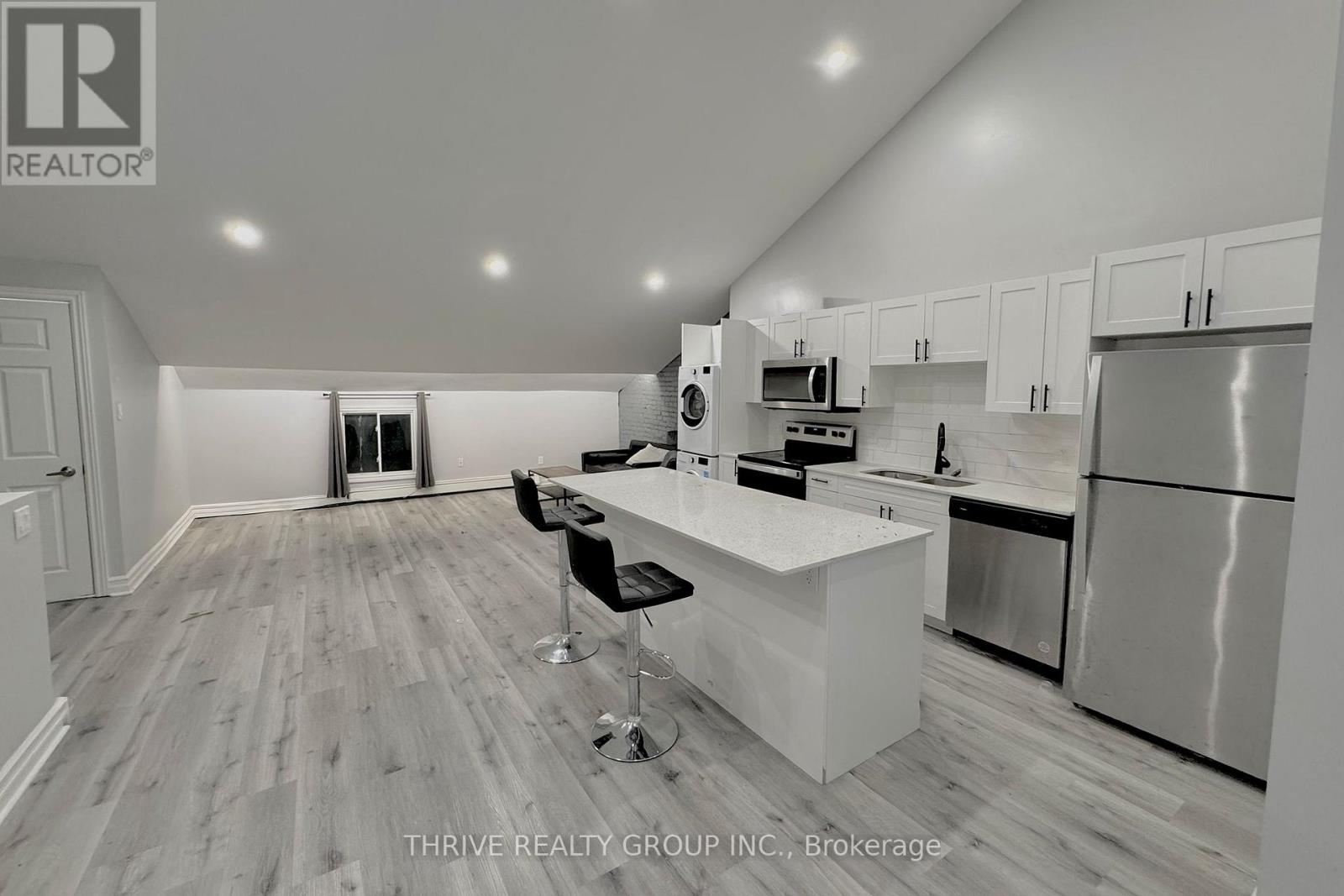 18 - 268 Talbot Street, St. Thomas, Ontario  N5P 1B4 - Photo 4 - X12681164