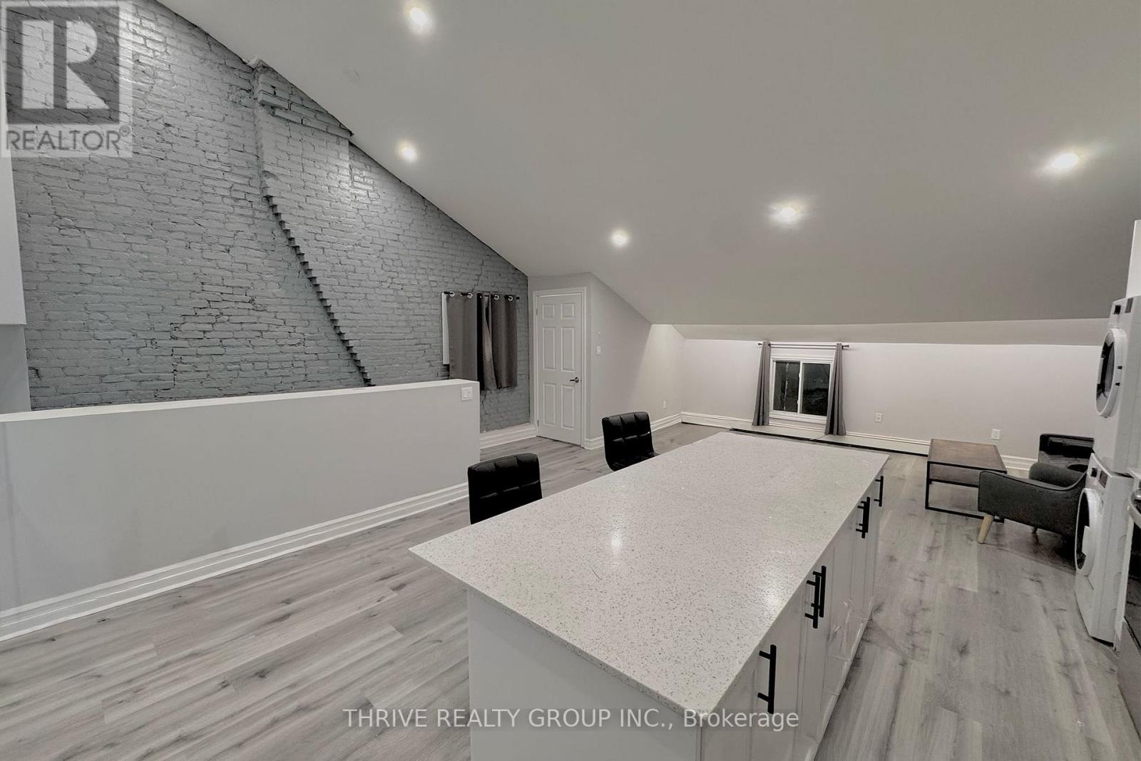 18 - 268 Talbot Street, St. Thomas, Ontario  N5P 1B4 - Photo 5 - X12681164