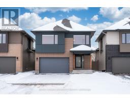 899 RALPH HENNESSY AVENUE, Ottawa, Ontario