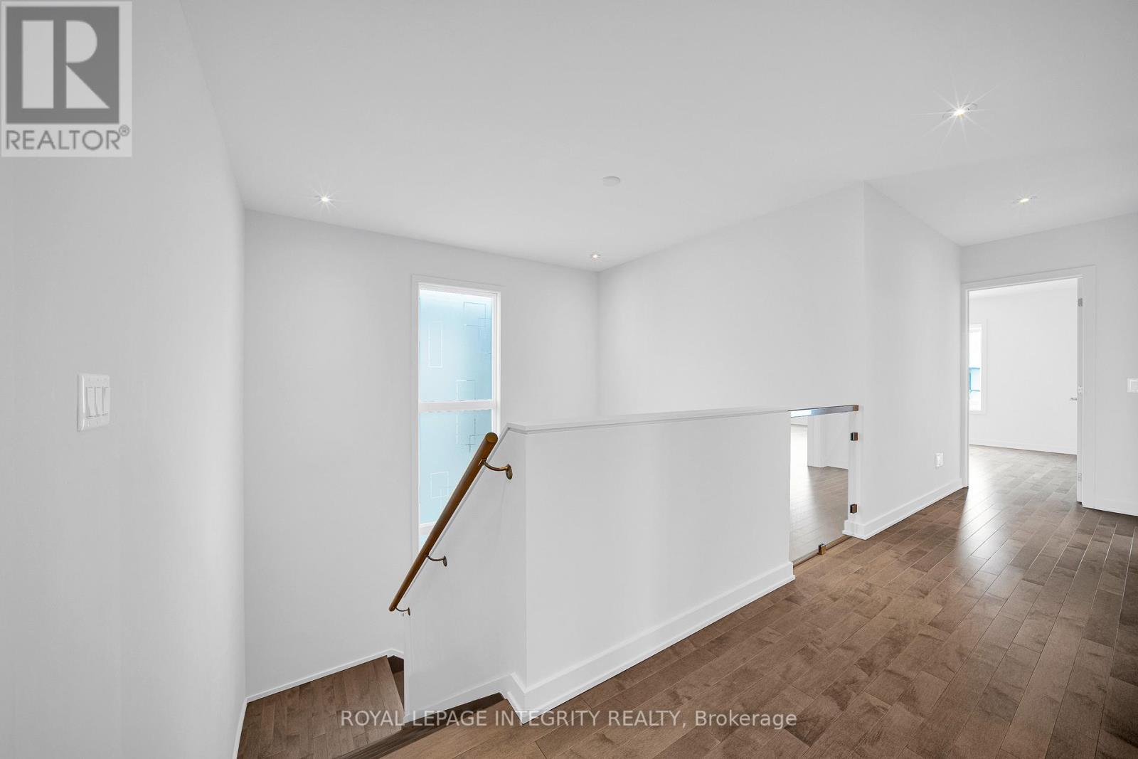 899 Ralph Hennessy Avenue, Ottawa, Ontario  K1X 0B1 - Photo 20 - X12681084