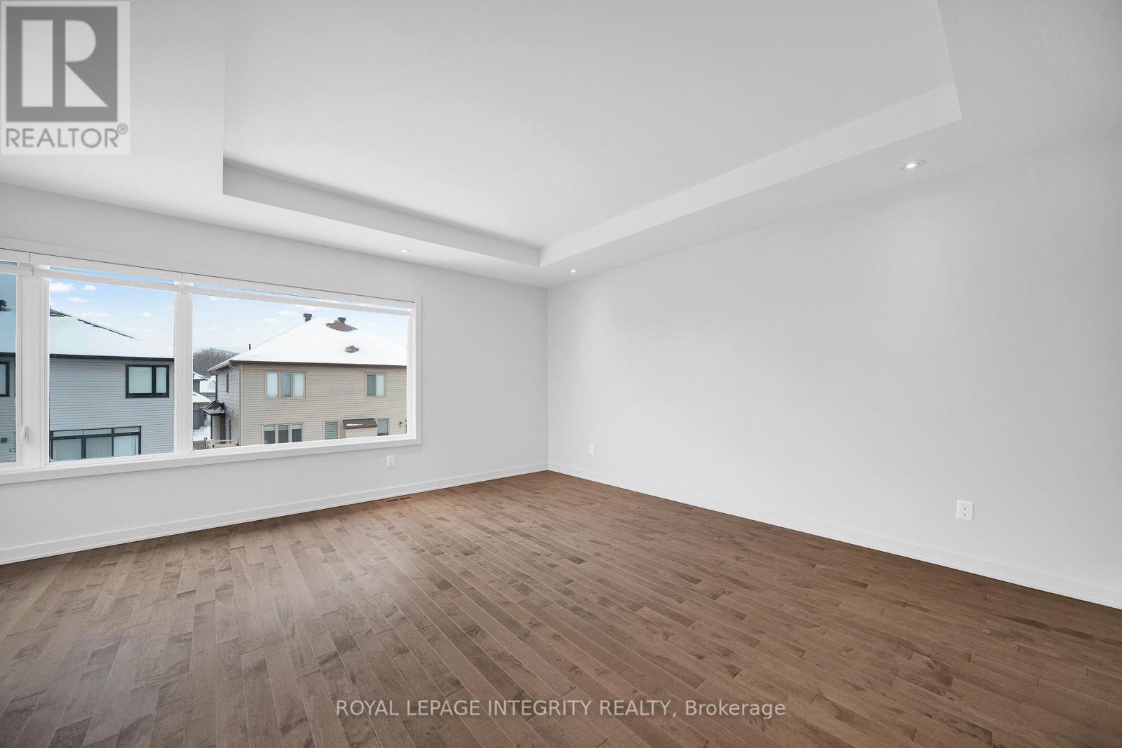 899 Ralph Hennessy Avenue, Ottawa, Ontario  K1X 0B1 - Photo 22 - X12681084