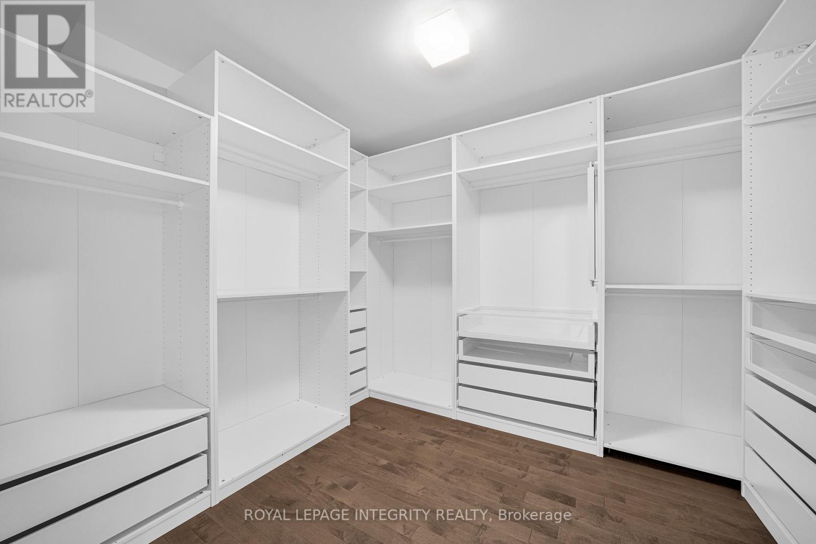 899 Ralph Hennessy Avenue, Ottawa, Ontario  K1X 0B1 - Photo 27 - X12681084