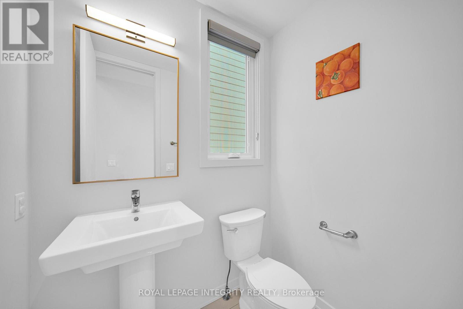 899 Ralph Hennessy Avenue, Ottawa, Ontario  K1X 0B1 - Photo 4 - X12681084