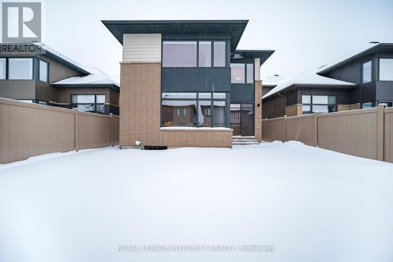 899 Ralph Hennessy Avenue, Ottawa, Ontario  K1X 0B1 - Photo 44 - X12681084