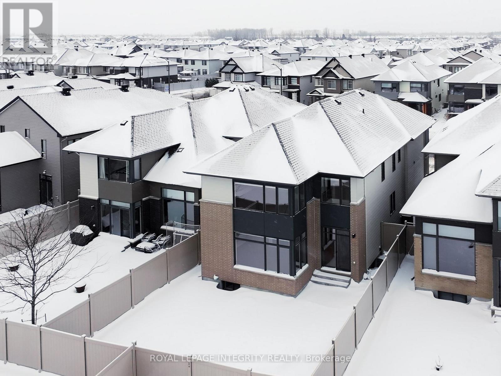 899 Ralph Hennessy Avenue, Ottawa, Ontario  K1X 0B1 - Photo 47 - X12681084