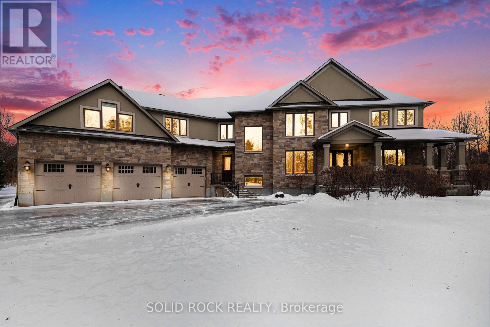 130 IRONSTONE COURT, Ottawa, Ontario