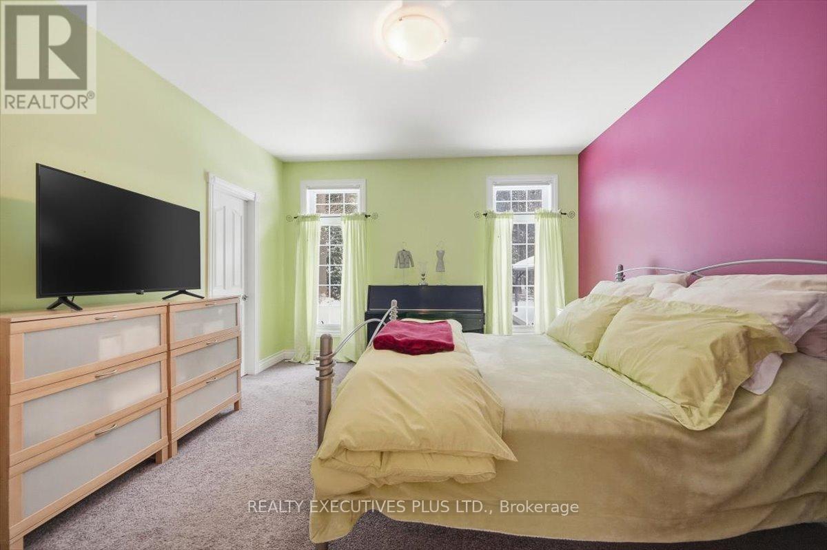 2660 Dubois Street, Clarence-Rockland, Ontario  K4K 1K7 - Photo 16 - X12681128