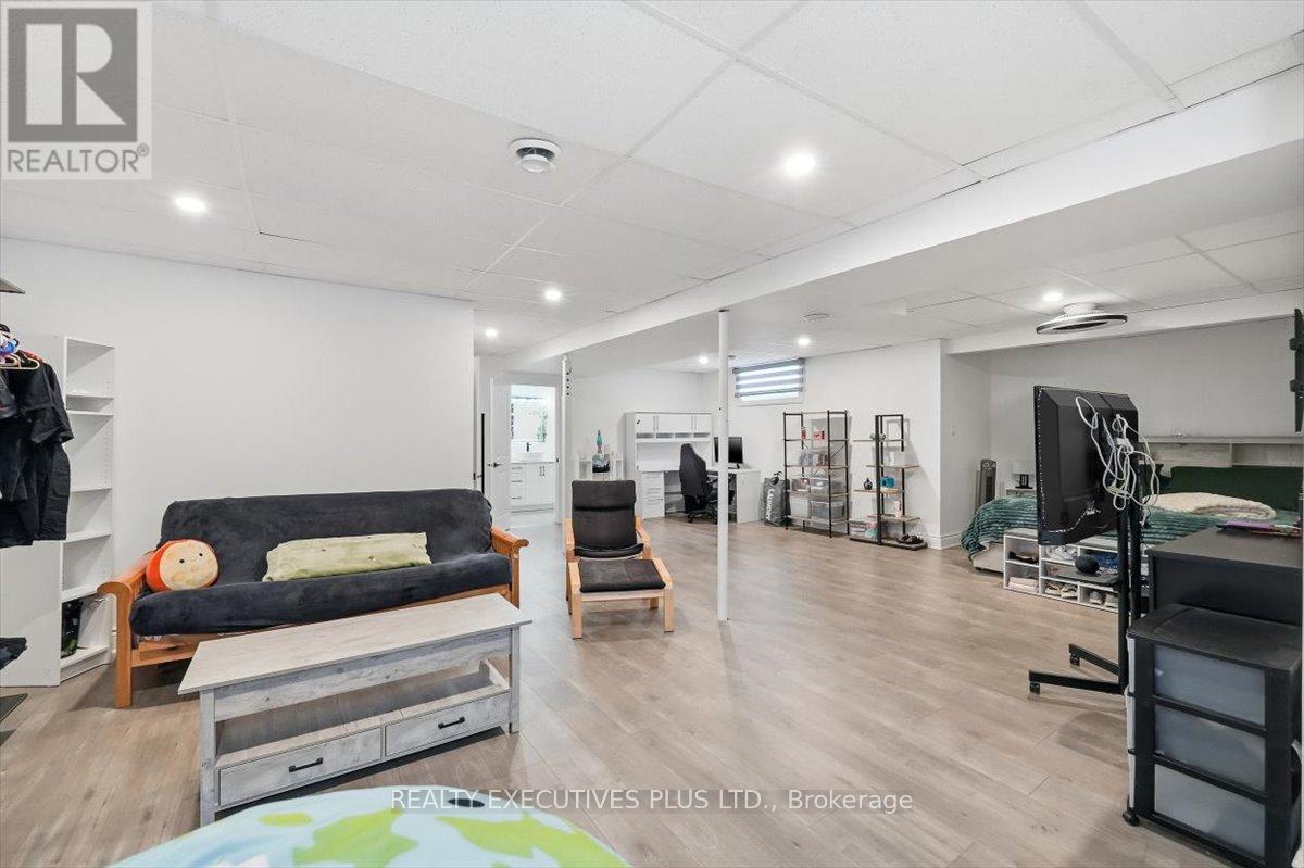 2660 Dubois Street, Clarence-Rockland, Ontario  K4K 1K7 - Photo 31 - X12681128