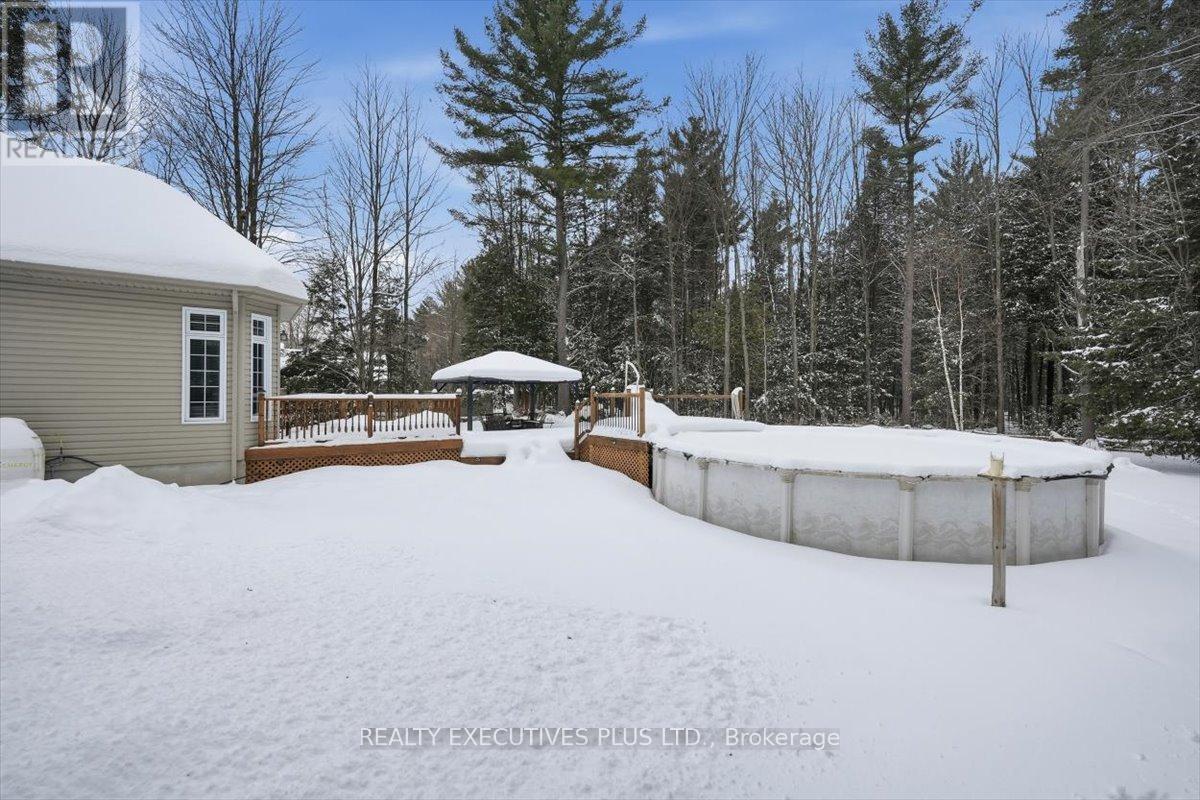 2660 Dubois Street, Clarence-Rockland, Ontario  K4K 1K7 - Photo 37 - X12681128