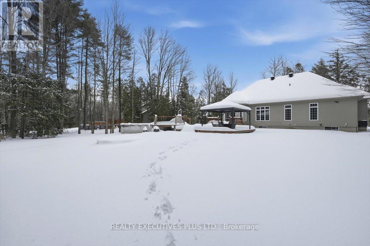 2660 Dubois Street, Clarence-Rockland, Ontario  K4K 1K7 - Photo 38 - X12681128