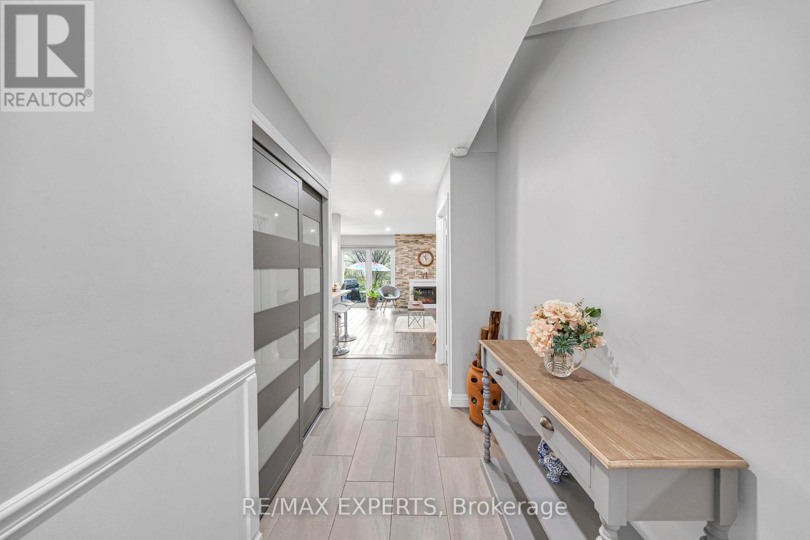 55 - 2676 Folkway Drive Nw, Mississauga, Ontario  L5L 2G5 - Photo 5 - W12486988