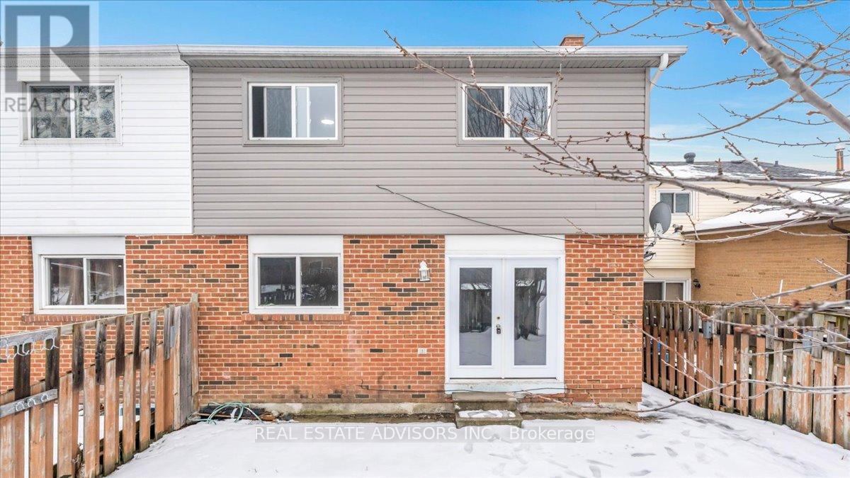 62 Histon Crescent, Brampton, Ontario  L6V 3R1 - Photo 17 - W12677552