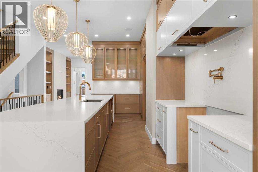 3919 19 Street Sw, Calgary, Alberta  T2T 4Y1 - Photo 6 - A2274909