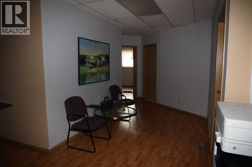 122 2 Avenue, Strathmore, Alberta  T1P 1K1 - Photo 11 - A2264306