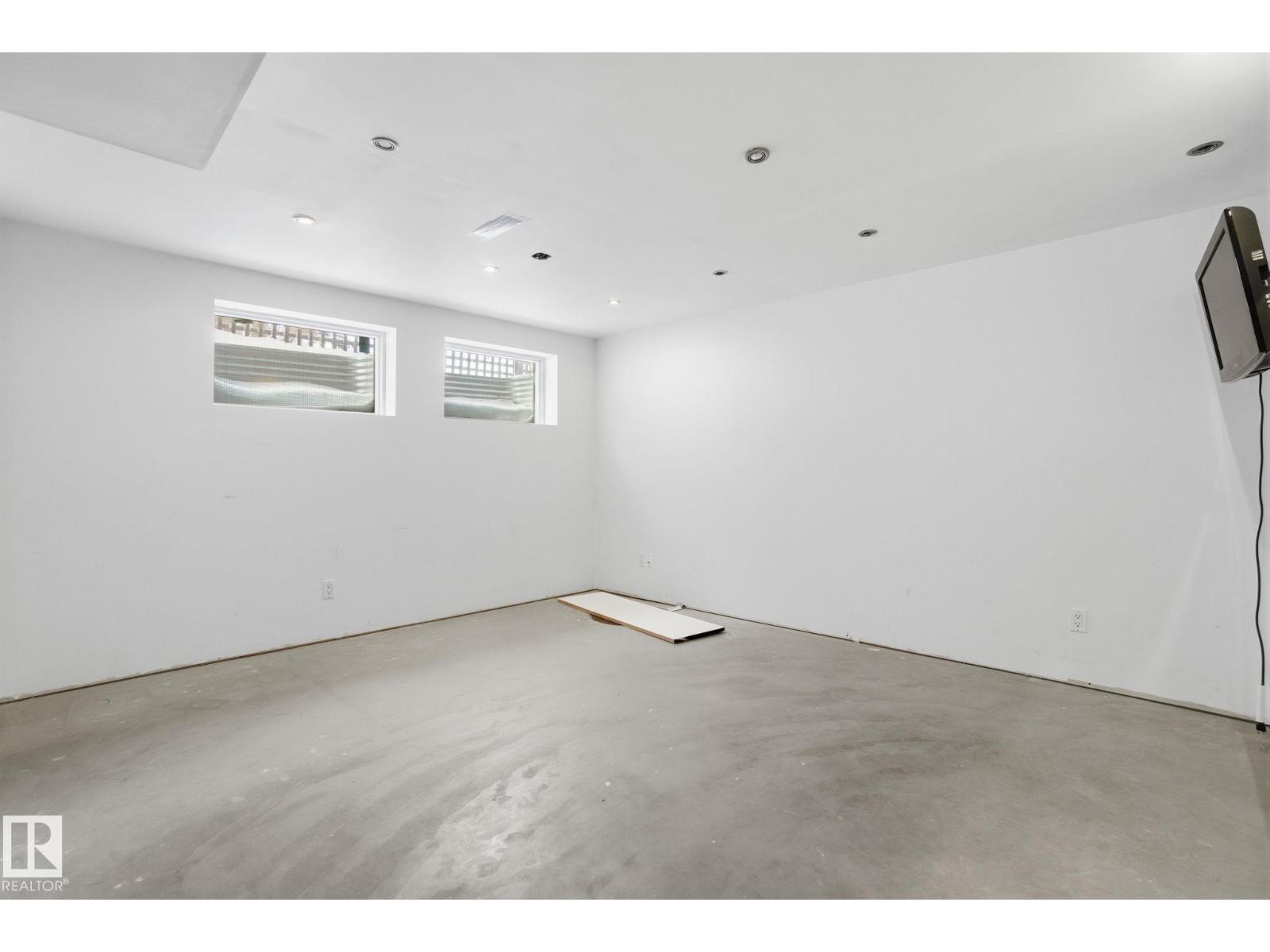 #4 14315 Stony Plain Rd Nw, Edmonton, Alberta T5N 3R6 - Photo 23 - E4469552