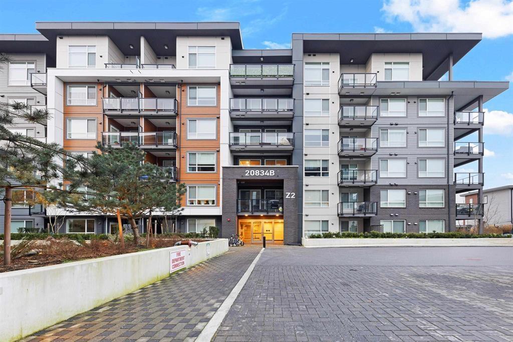 B422 20834 80 AVENUE, Langley, British Columbia