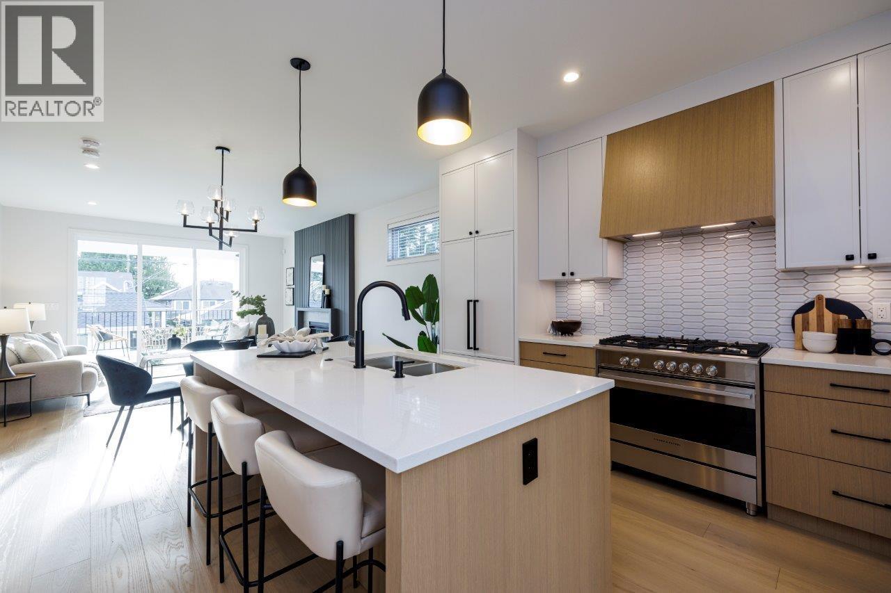 229 E 22nd Street, North Vancouver, British Columbia  V7L 3C5 - Photo 15 - R3077633