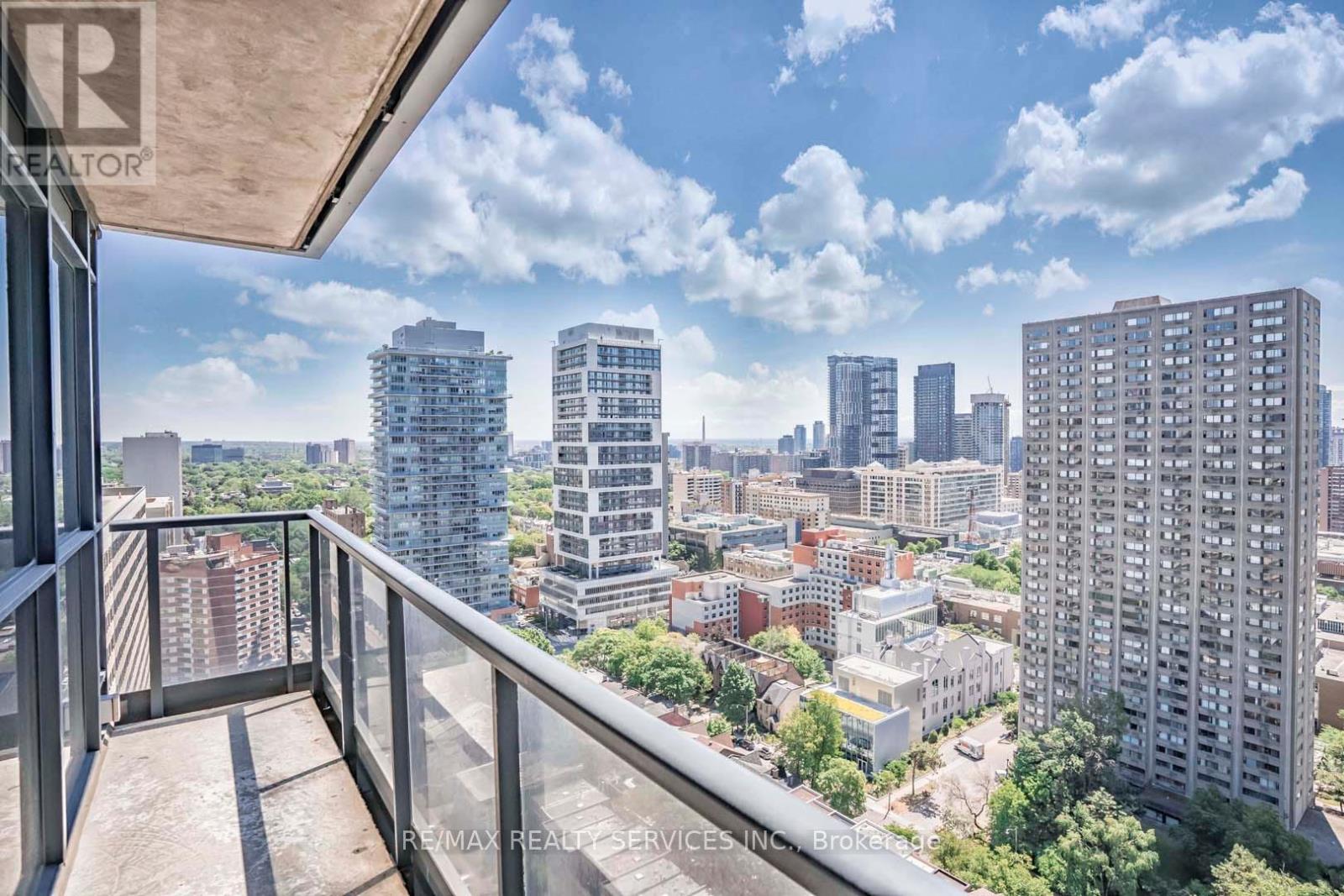 2402 - 25 Carlton Street, Toronto, Ontario  M5B 1L4 - Photo 15 - C12681132