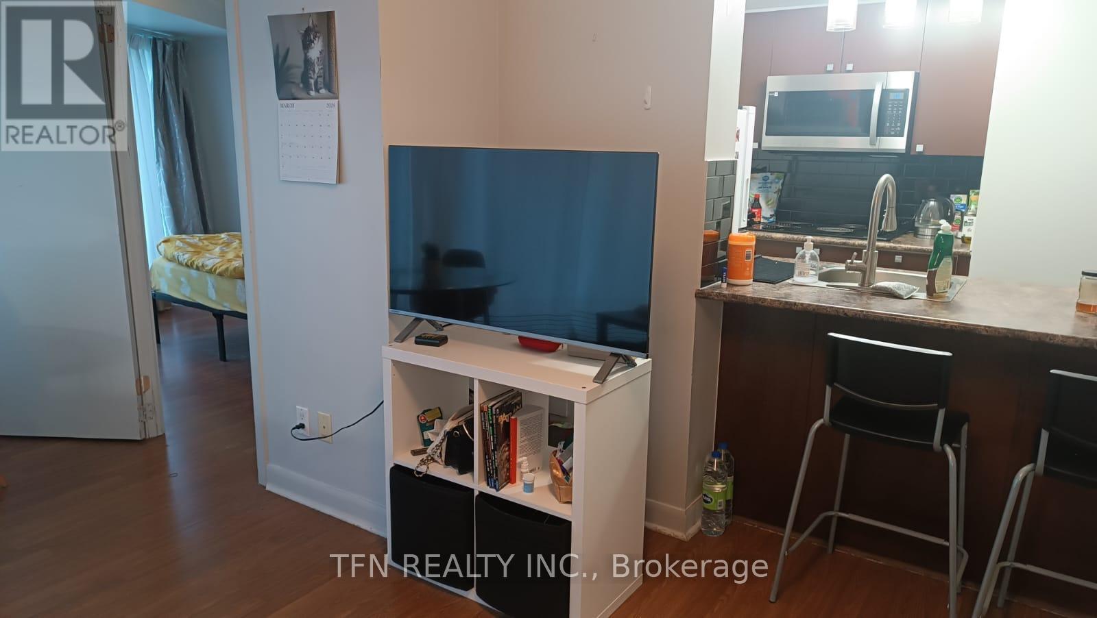 1110 - 200 Victoria Street, Toronto, Ontario  M5B 1V8 - Photo 5 - C12681180