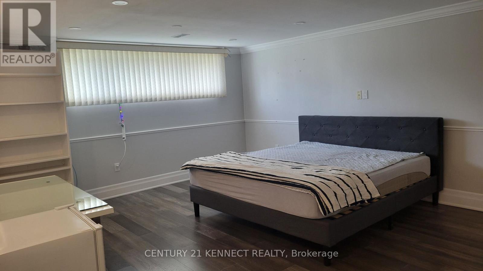 Lower - 1 Evanston Drive, Toronto, Ontario  M3H 5N9 - Photo 17 - C12681196