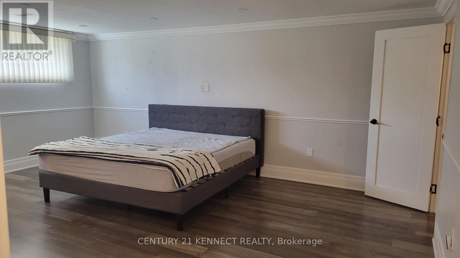 Lower - 1 Evanston Drive, Toronto, Ontario  M3H 5N9 - Photo 18 - C12681196