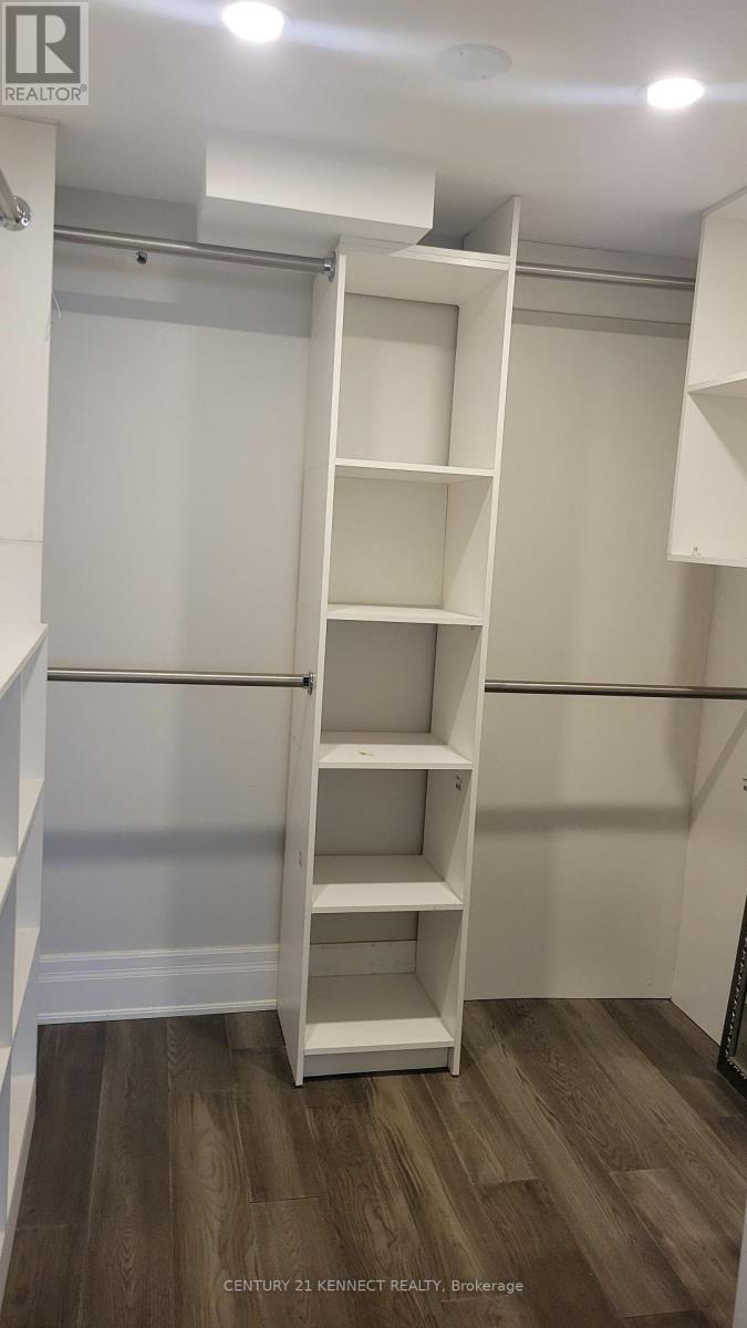 Lower - 1 Evanston Drive, Toronto, Ontario  M3H 5N9 - Photo 21 - C12681196