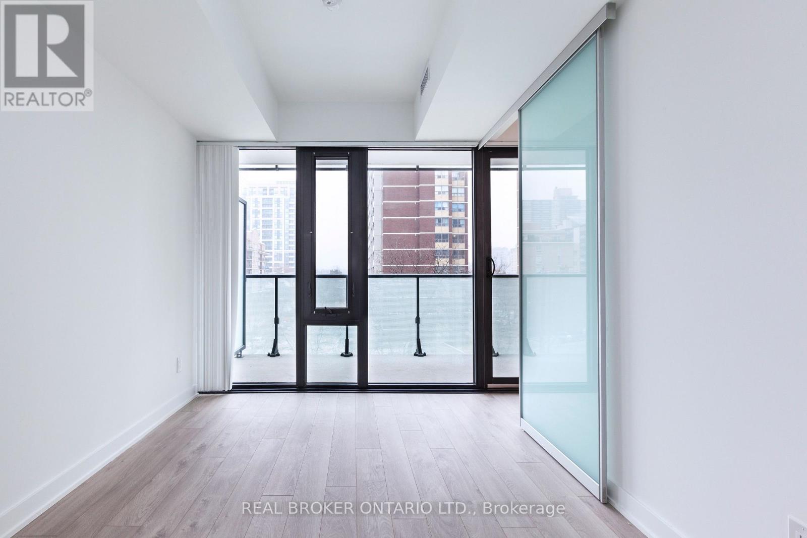 304 - 185 Roehampton Avenue, Toronto, Ontario  M4P 0C6 - Photo 13 - C12681218