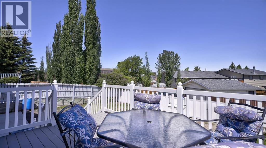 78 Athabasca Crescent, Crossfield, Alberta  T0M 0S0 - Photo 50 - A2276038