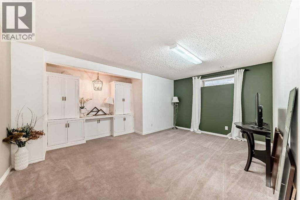 91 Somerglen Road Sw, Calgary, Alberta  T2Y 3S3 - Photo 32 - A2278120