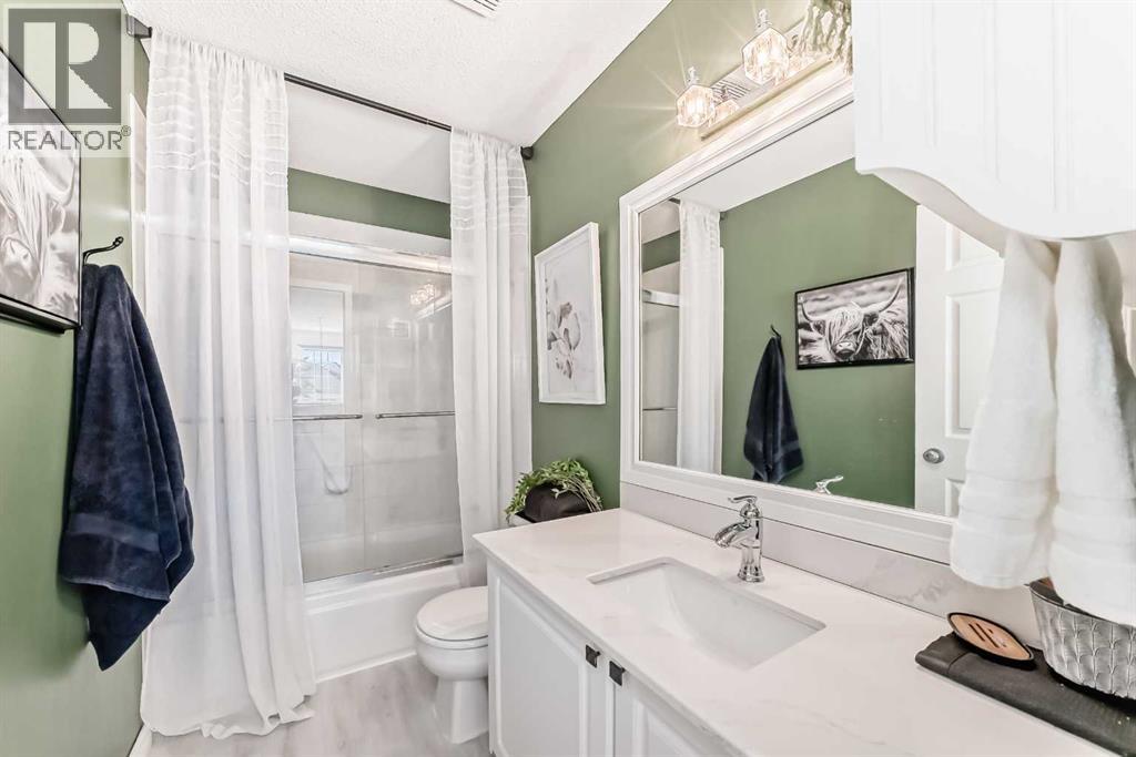 91 Somerglen Road Sw, Calgary, Alberta  T2Y 3S3 - Photo 31 - A2278120