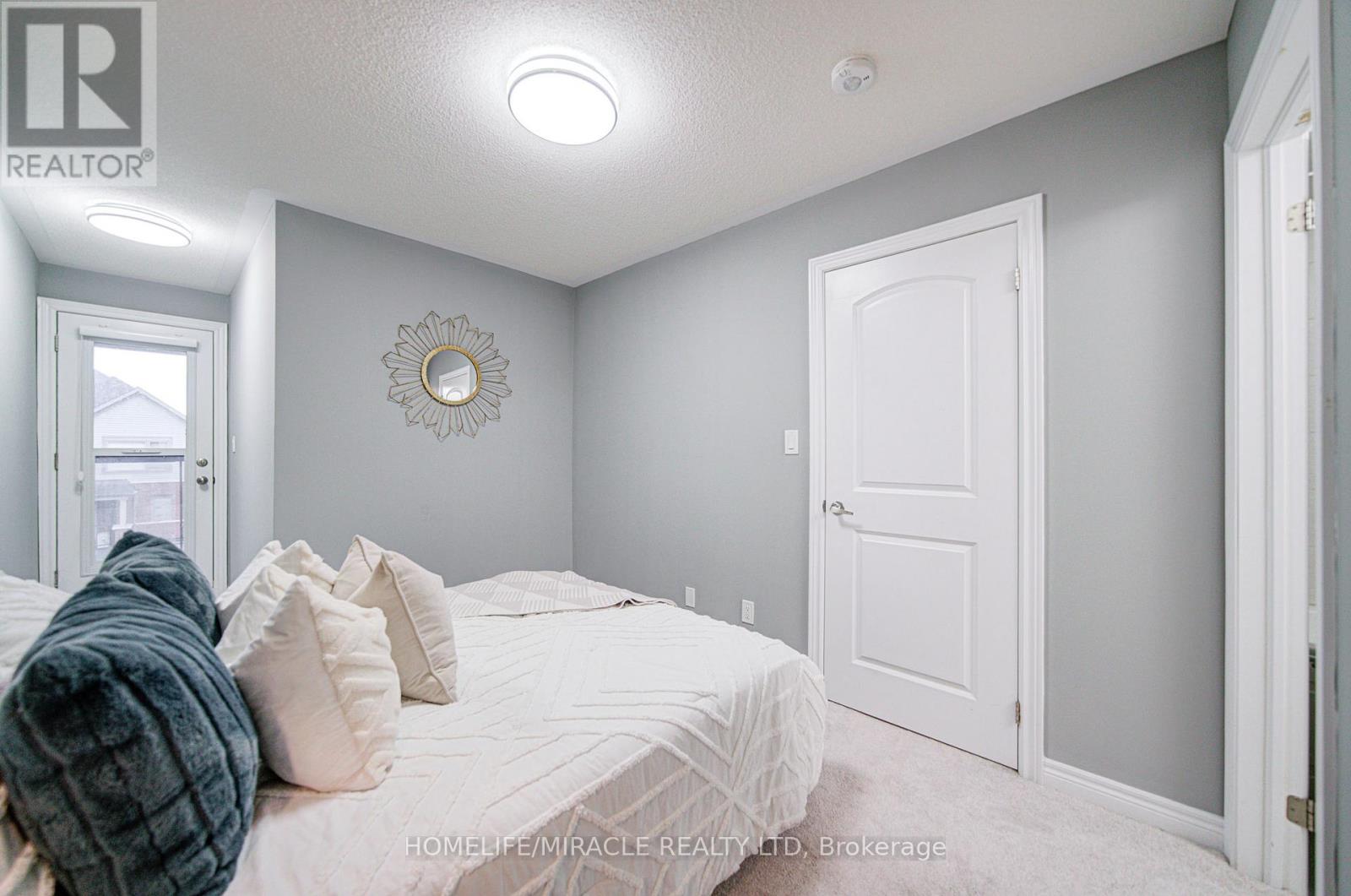 1101 Lockie Drive, Oshawa, Ontario  L1L 0R9 - Photo 33 - E12681096