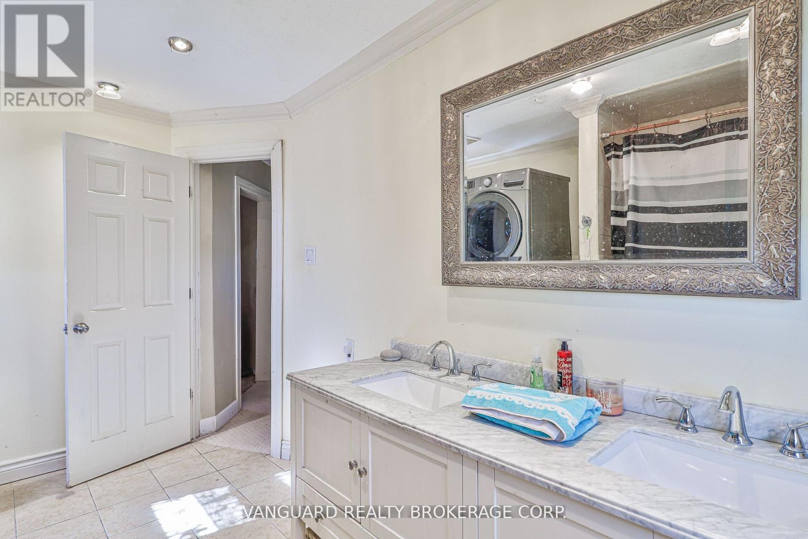 2781 Sixth Line, Bradford West Gwillimbury, Ontario  L3Z 2G7 - Photo 20 - N12681098