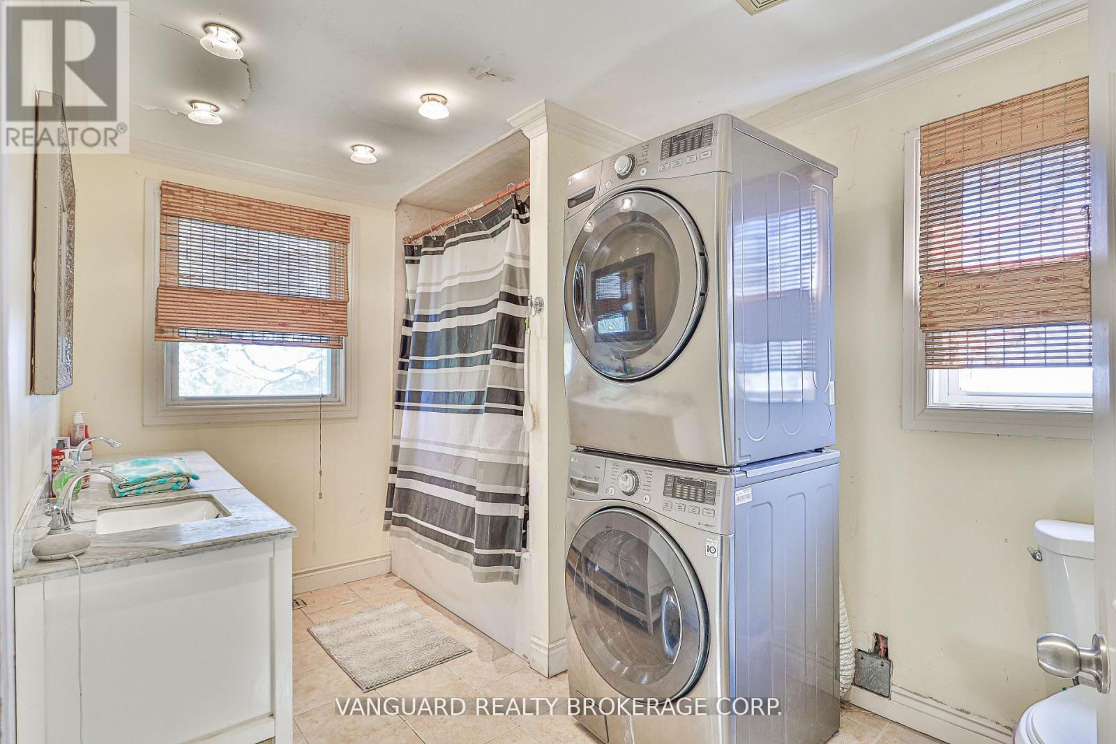 2781 Sixth Line, Bradford West Gwillimbury, Ontario  L3Z 2G7 - Photo 21 - N12681098