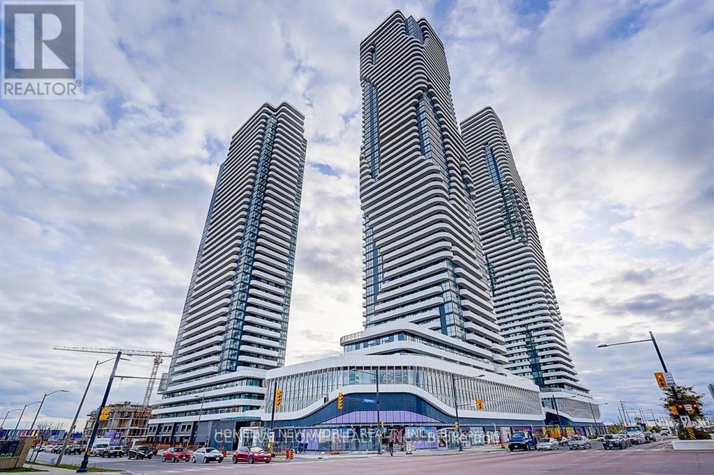 4706 - 8 INTERCHANGE WAY, Vaughan, Ontario