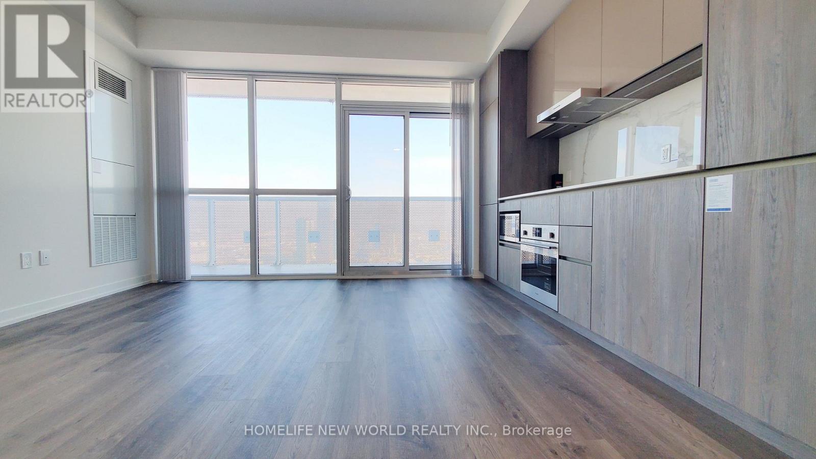 4706 - 8 Interchange Way, Vaughan, Ontario  L4K 0R2 - Photo 6 - N12681172